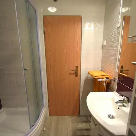 Daire Cindric 2 By Interhome Gabonjin