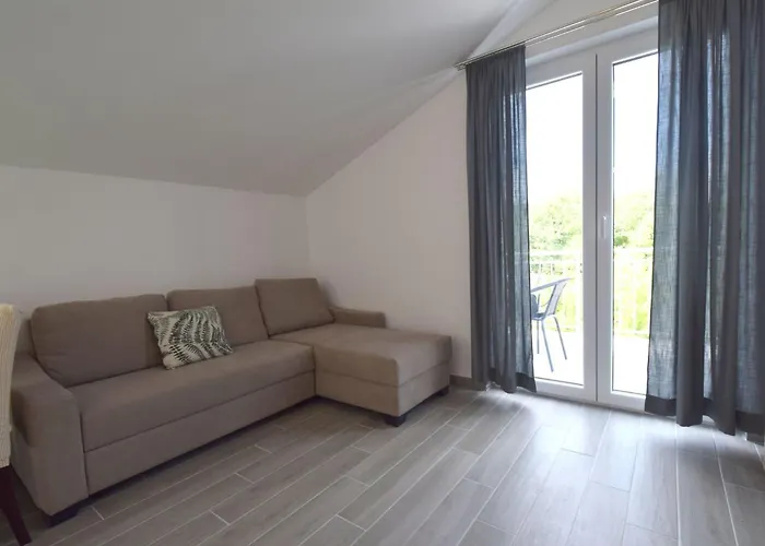 Daire Cindric 2 By Interhome Gabonjin